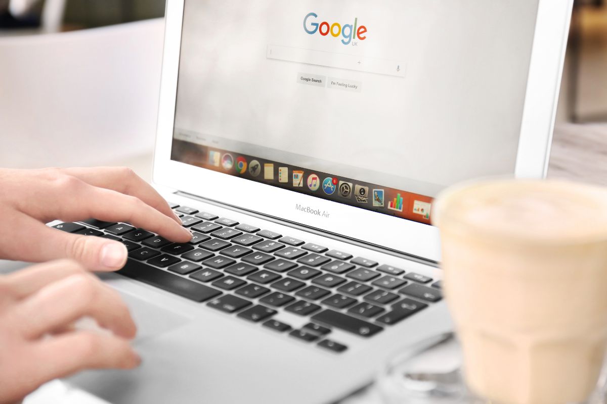 Elevating Search: Google’s AI Now Incorporates Advertising